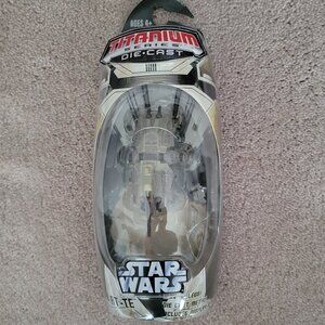 NEW Star Wars AT-TE Titanium Series Die Cast AT TE Republic Walker